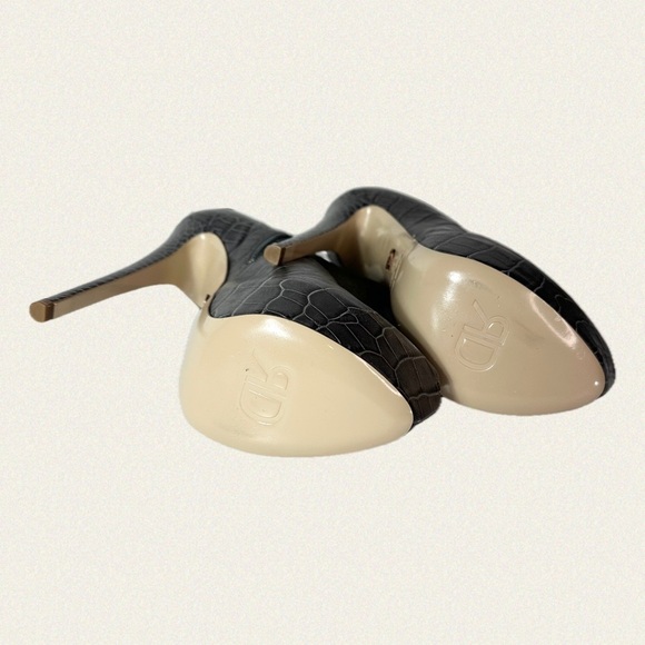 |NWOT| Ruthie Davis Banks Ankle Boot - Picture 7 of 8